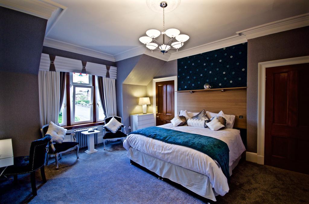 Muirholm Bed And Breakfast Paisley Rum bild